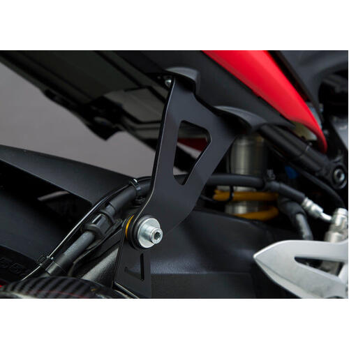 Suzuki GSX-S1000 2015-2020 Yoshimura Aluminium Muffler Bracket Kit